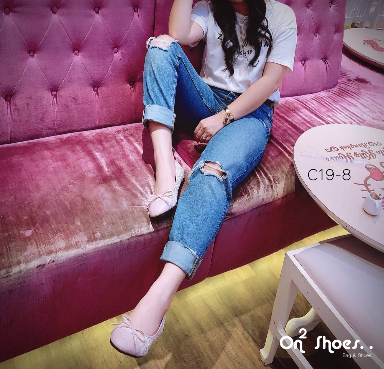 Chanel flat tweed shoes ตัวใหม่พร้อมส่งคะ chanel ปัก cc ผ้าทวิต ทรงบัลเลต์ น่ารักมาก หน้าประดับโบเย็บกุ้นขอบพื้นปั้มแบรนด์ บุนุ่ม ทรงสวยเก็บหน้าเท้าได้ดีมากๆคะ