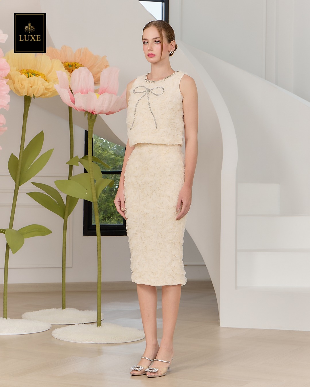 ชุดเซทแฟชั่น เซ็ตเสื้อแขนกุดทรงหลวม+กระโปรงทรงสอบ