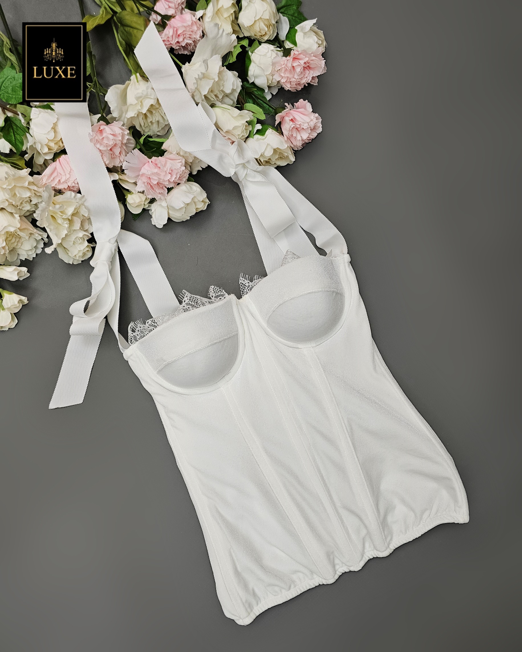 เสื้อแฟชั่น เสื้อสายเดี่ยวสไตล์คอร์เซ็ตบรา ผ้ากำมะหยี่เนื้อนุ่มยืดหยุ่น มีโครงทั้งเก็บและดันทรงสวย