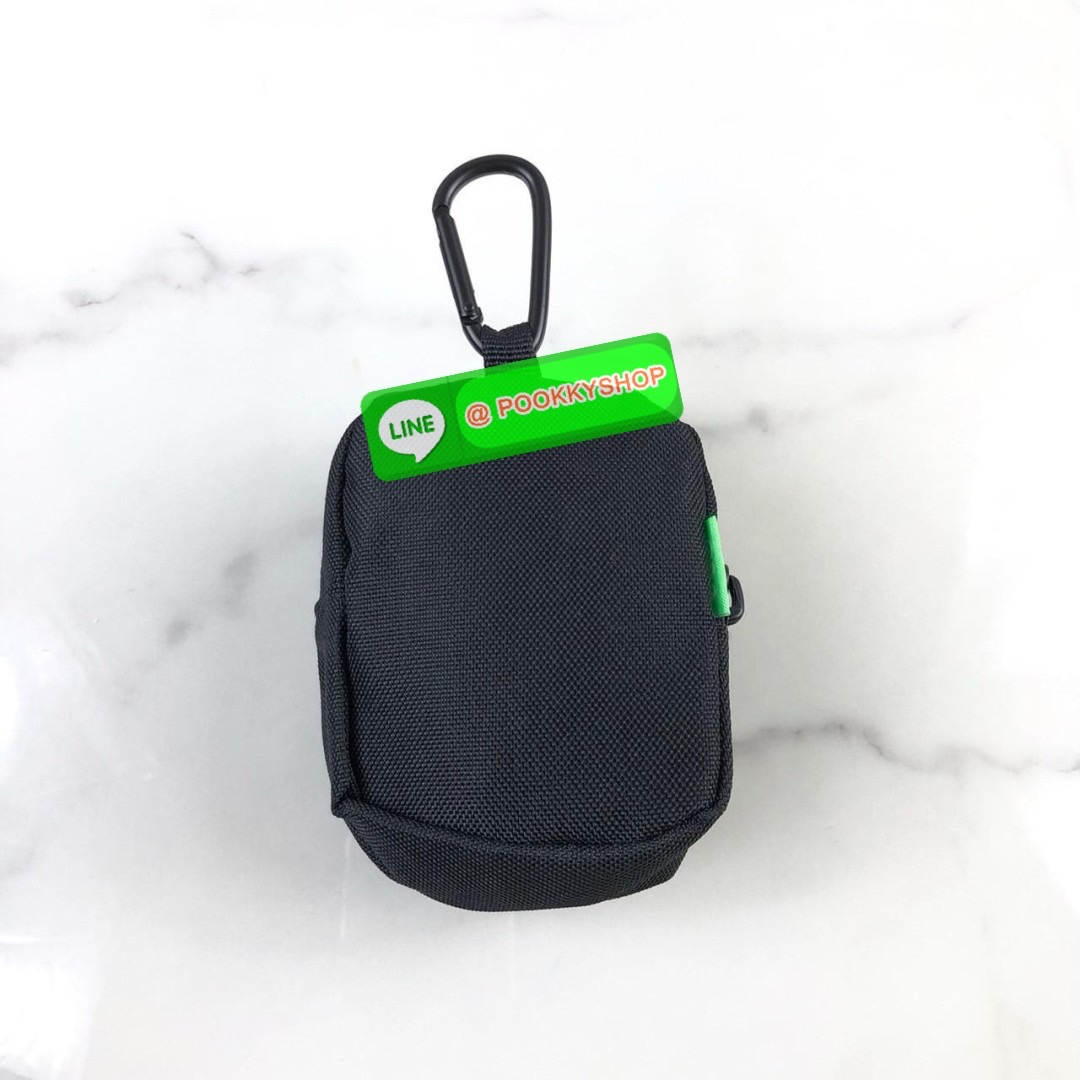 กระเป๋าคาดอก THE NORTH FACE สุดคุ้ม!!! ซื้อ 1 ได้ถึง 2 ใบ กระเป๋าใบใหญ่ เปิด-ปิดกระเป๋าด้วยซิป แบ่งเป็น 2 ช่องซิปค่ะ กระเป๋าใบเล็ก เปิด-ปิดด้วยซิป สามารถถอดแยกใช้งานได้ค่ะ สายสะพาย สามารถปรับได้ Free Size