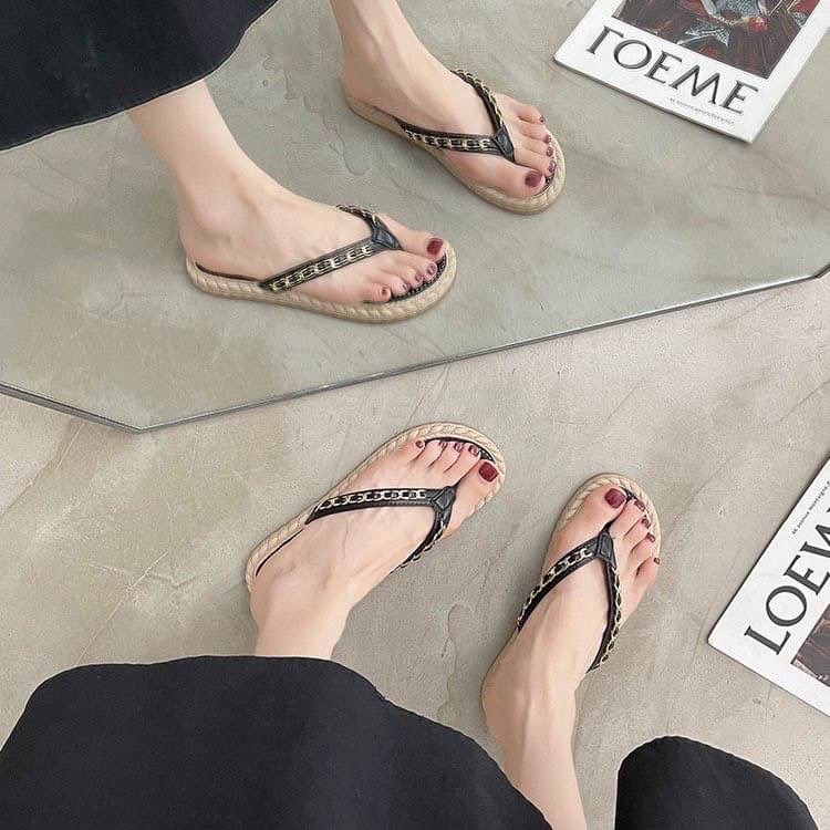 พร้อมส่ง รองเท้าแตะหนีบ สายเปียอะไหล่ทอง พื้นปอนิ่ม น้ำหนักเบา ใส่สบายเท้า ไม่บาดเท้า
