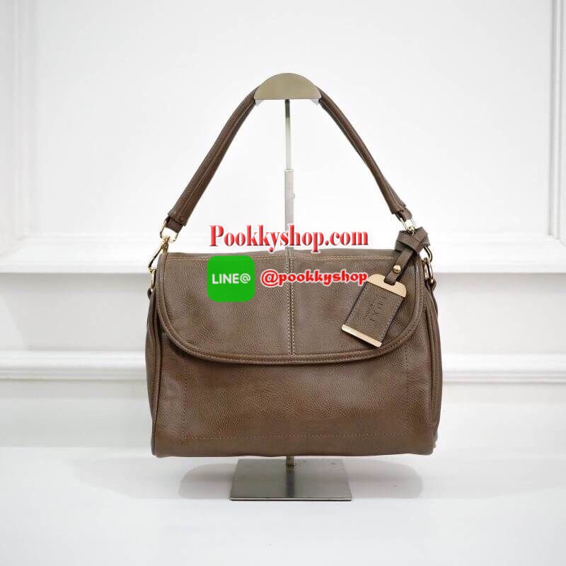 New arrival Lady city bag กระเป๋ายอดขายถล่มทลายในประเทศสิงคโปร์ จาก Luxe วันนี้มีมาให้ช้อปกันแล้วค่ะ กระเป๋าจัดระเบียบอย่างแท้จริง ด้วยช่องที่มากถึง 9 ช่อง เห็นใบแค่นี้ แต่คุณจะปลื้มรุ่นนี้อย่างไม่น่าเชื่อ มาดูกันค่ะ ว่ารุ่น Regular 2 way city bag จะช่วยใ