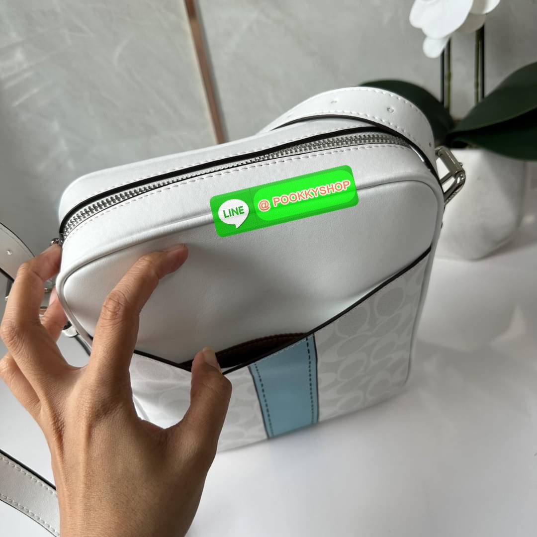 COACH Hudson Crossbody 21 In Signature Canvas With Trompe L'oeil Print (CH200)