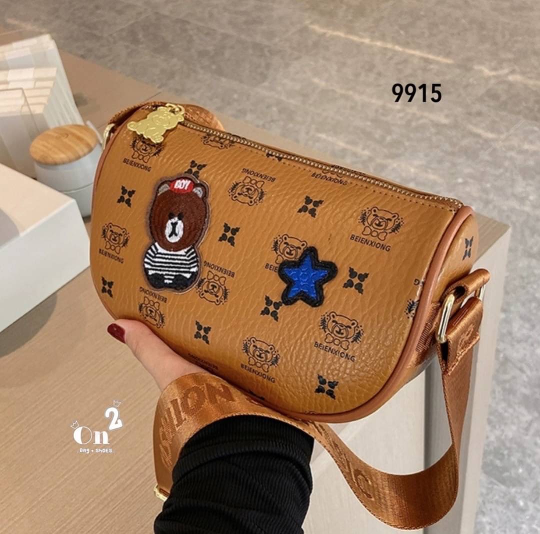 NEW-IN🤎🤎ใบนี้น่ารักมากค่ะ งานสไตล์แบรนด์ งานซิปสุดฮิต งานคุณภาพเช่นเคย มาพร้อมสายยาวครอสบอดี้ พกใบเดียวจบแนะนำเลยค่า✨