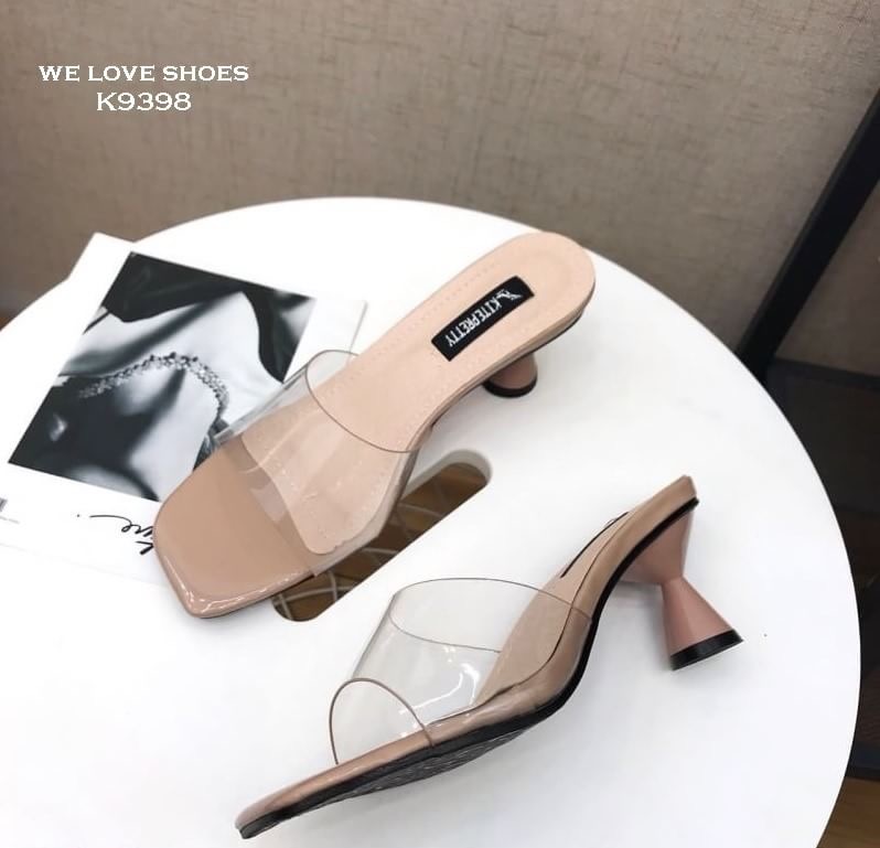 พร้อมส่ง รองเท้าแบบสวม พลาสติคใสนิ่ม ใส่สบายไม่บาดเท้า งานมาใหม่ใส่สวยขับผิวขาว ส้นสูง 2.5 นิ้ว งานมาใหม่จ้ารีบจับจองเลยนะ