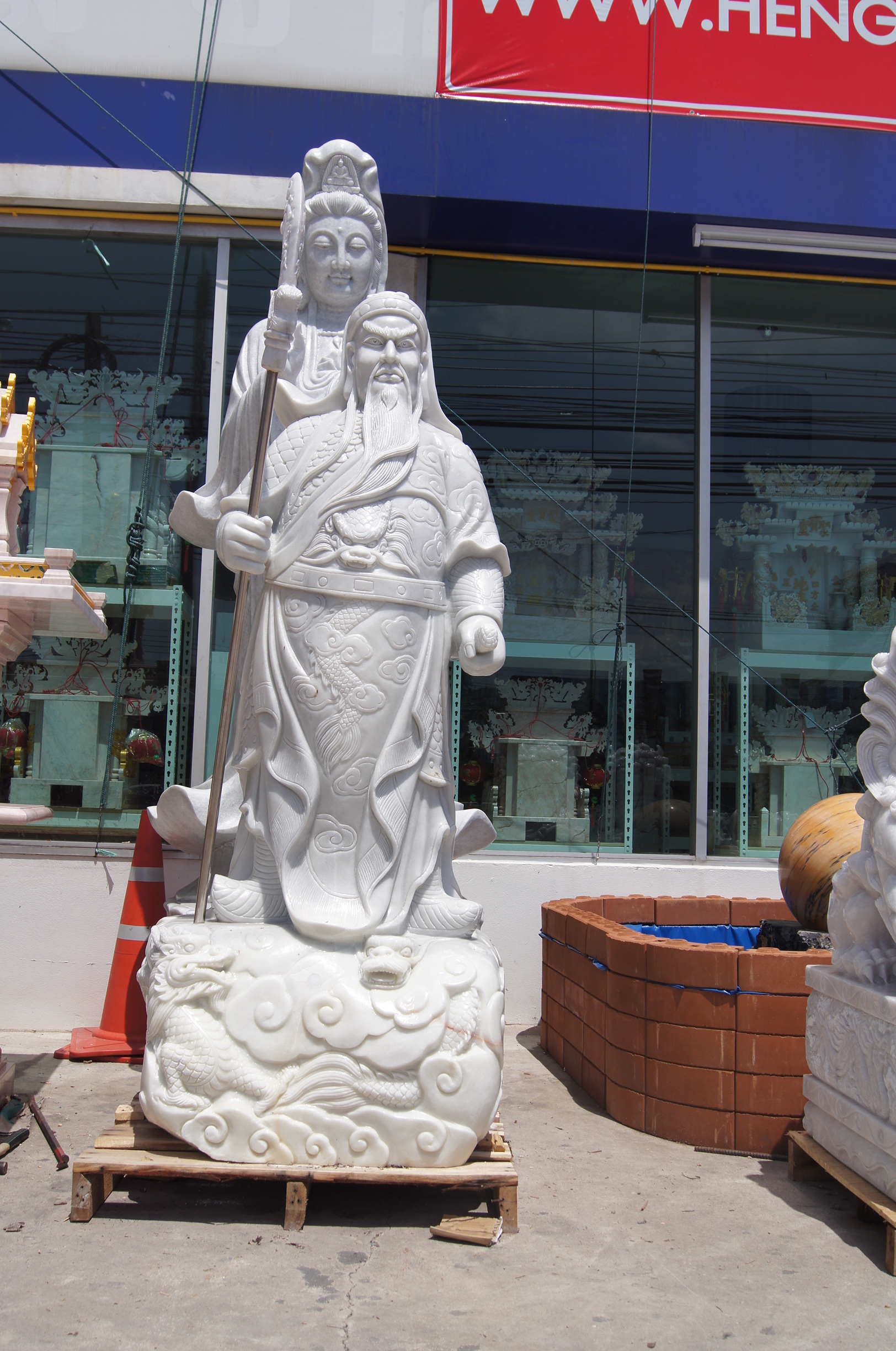 กวนอู ปางบัญชาการ หินอ่อนแกะสลัก สูง2เมตร