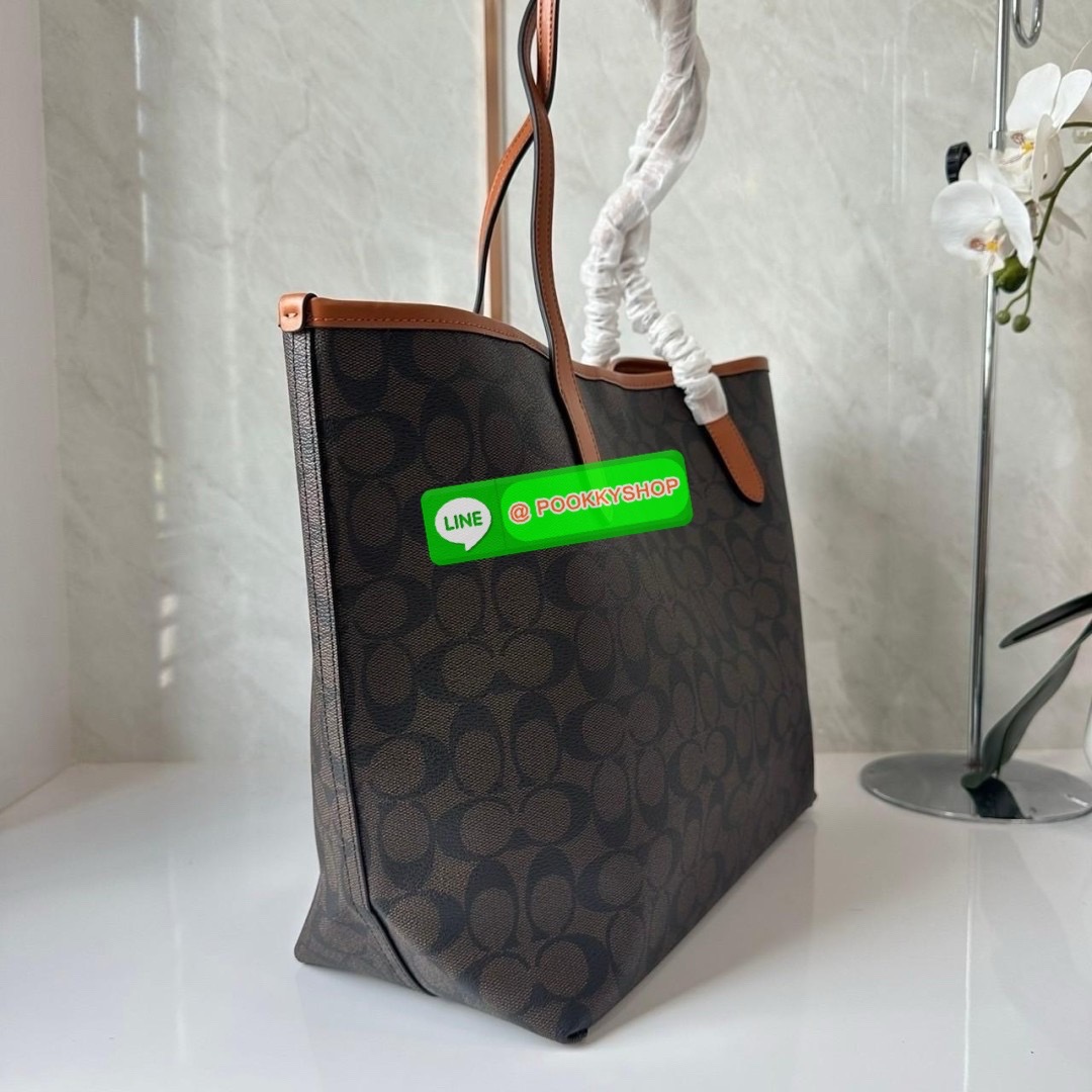 COACH CITY TOTE IN SIGNATURE CANVAS (5696) ðāļāļĢāļ°āđāļāđāļēāļāļĢāļāļāđāļāļāļāļīāđāļāđāļāđāļŦāļāđ āđāļŦāļĄāļēāļ°āļāļąāļāļŠāļēāļ§āđāļŠāļēāļĒāđāļāļāļāļ°āļŠāļąāļĄāļ āļēāļĢāļ°āđāļĒāļāļ° ðāļ§āļąāļŠāļāļļ: āļŦāļāļąāļāđāļāļāļ§āļēāļŠāļāļąāļāļāļāļāļŦāļāļąāļāđāļāđ ðāđāļāļīāļ-āļāļīāļāļāđāļ§āļĒāļāļĢāļ°āļāļļāļĄāđāļāđāļ āļāđāļēāļāđāļāđāļĨāđāļ āđāļŠāđāļāļāļāđāļāđāđāļĒāļāļ° āļĄāļĩāļāđāļāļāļāļīāļ 1 āļāđāļāļ āļŠāļēāļĄāļēāļĢāļāđāļŠāđ iPad āđāļāđāļāļļāļāļĢāļļāđāļ