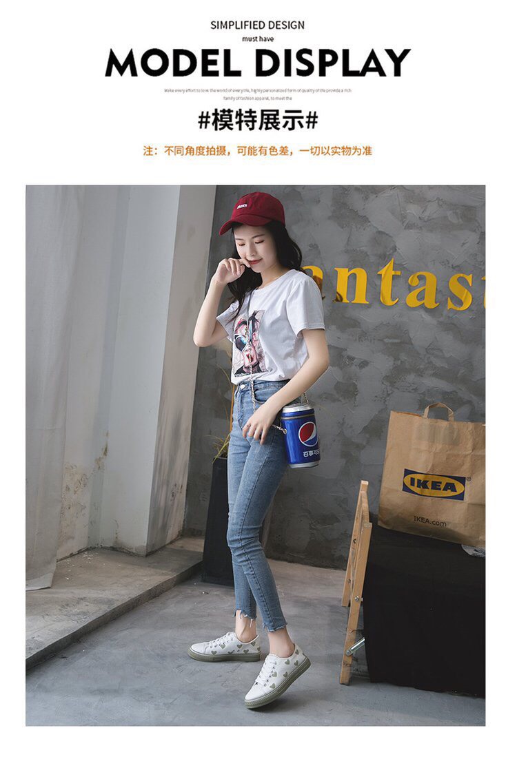 new arrival Converse style sneakers งานสวยๆพร้อมเสิร์ฟจ้า ตัวนี้ห้ามพลาด รองเท้าผ้าใบสไตล์ converse เพิ่มความเกร๋ด้วยสกรีนลายหัวใจน่ารักไปอี๊ก แมตช์กับกางเกง👖หรือกระโปรง👗ก็ได้ค่ะ ใส่สบาย แม่ค้าคอนเฟริม ห้ามพลาดเลยจ้าตัวนี้แนะนำ อย่าช้ารีบเ