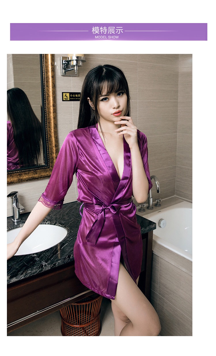 เสื้อคลุมเซ็กซี่ ผ้าไหมซาติน ผ้านิ่ม ลื่น ใส่สบายมากคะ พร้อมสายผูก + G-stringขนาด :free size