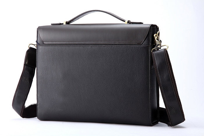 หมดล็อตนี้รอของยาวนะจ๊ะ สนใจรีบสั่งเลย งานคุณภาพพร้อมส่งค่ะ POLO FOR MEN กลับมาอีกครั้งตามคำเรียกร้อง !! ไอเทมหล่อๆของคุณผู้ชาย ใบนี้ต้องยกนิ้วให้เลยค่ะดูดีฝุดๆ กระเป๋าสะพายหนัง pu คัดเกรดคุณภาพคับคั่ง ออกแบบเน้นความเรียบหรูแบบเข้มๆดูมีรสนิยมมากๆ งานหนังข