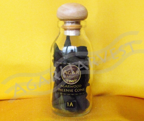 AgarHarvest ธูปปั้น ไม้หอม ไม้กฤษณา แท้ Agarwood Incense Cone 1A Grade (Standard Grade) 1 ขวด 24 กรัม