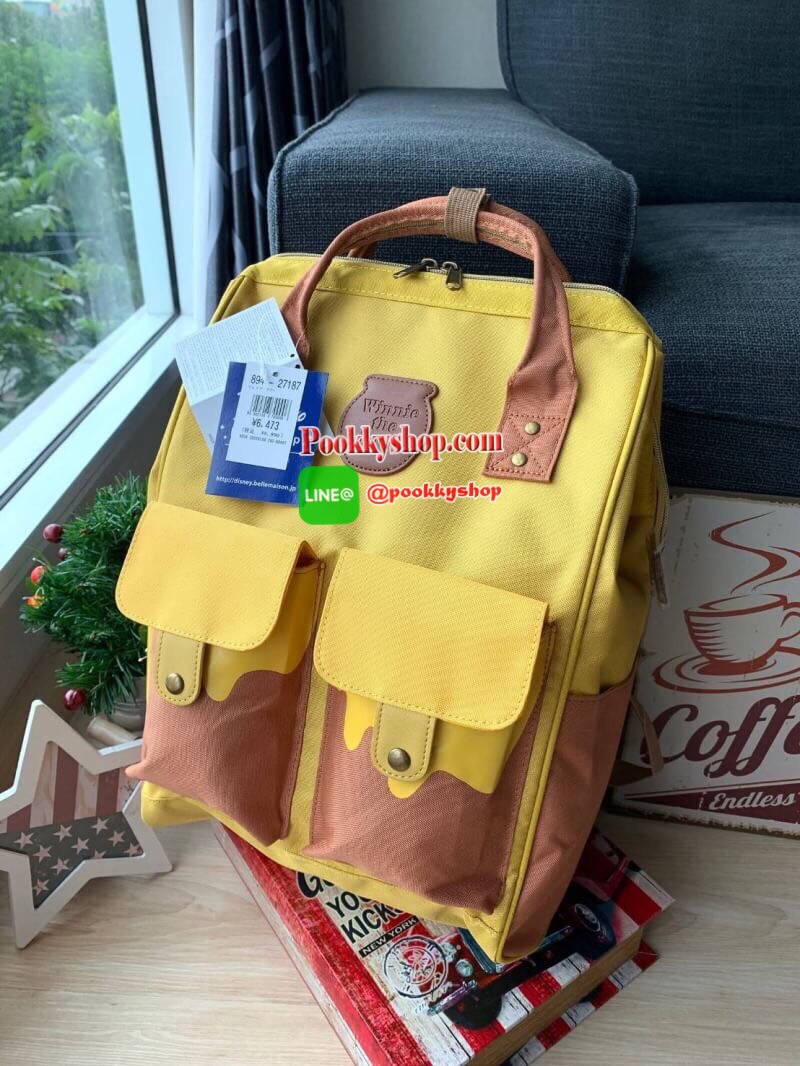 Belle Maison's Disney Fantasy Bags! รุ่น Classic Backpack จากBellemaison แห่งเดียวในประเทศญี่ปุ่น มีรูปโฉมและสไตล์ใช้งานคล้ายแบรนด์ Anello แต่งแต้มสีสันและลวดลายเพิ่มเติมลงบนกระเป๋าจากเหล่าการ์ตูนของดิสนีย์ เป็นรุ่นลิมิเตทสุดๆที่ออกมาไม่บ่อยเลยคร้า!!