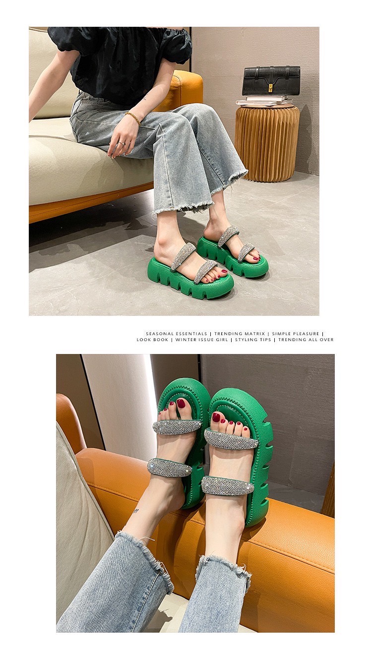 (n)(e)(w) (a)(r)(r)(i)(v)(a)(l) พร้อมส่งค่ะ รองเท้างานเกาหลี งาน💎เพชรเวอวังอลังการ สวยยืน1 🥇มาแล้วจ้าทรงสวยอย่างดี งานเกร๋เรียบหรูดูแพง ตัวนี้ห้ามพลาด ใส่สบายจะแมตช์กับกางเกง👖หรือกระโปรง👗ก็ได้ค่ะ แม่ค้าคอนเฟริม ห้ามพลาดเลยจ