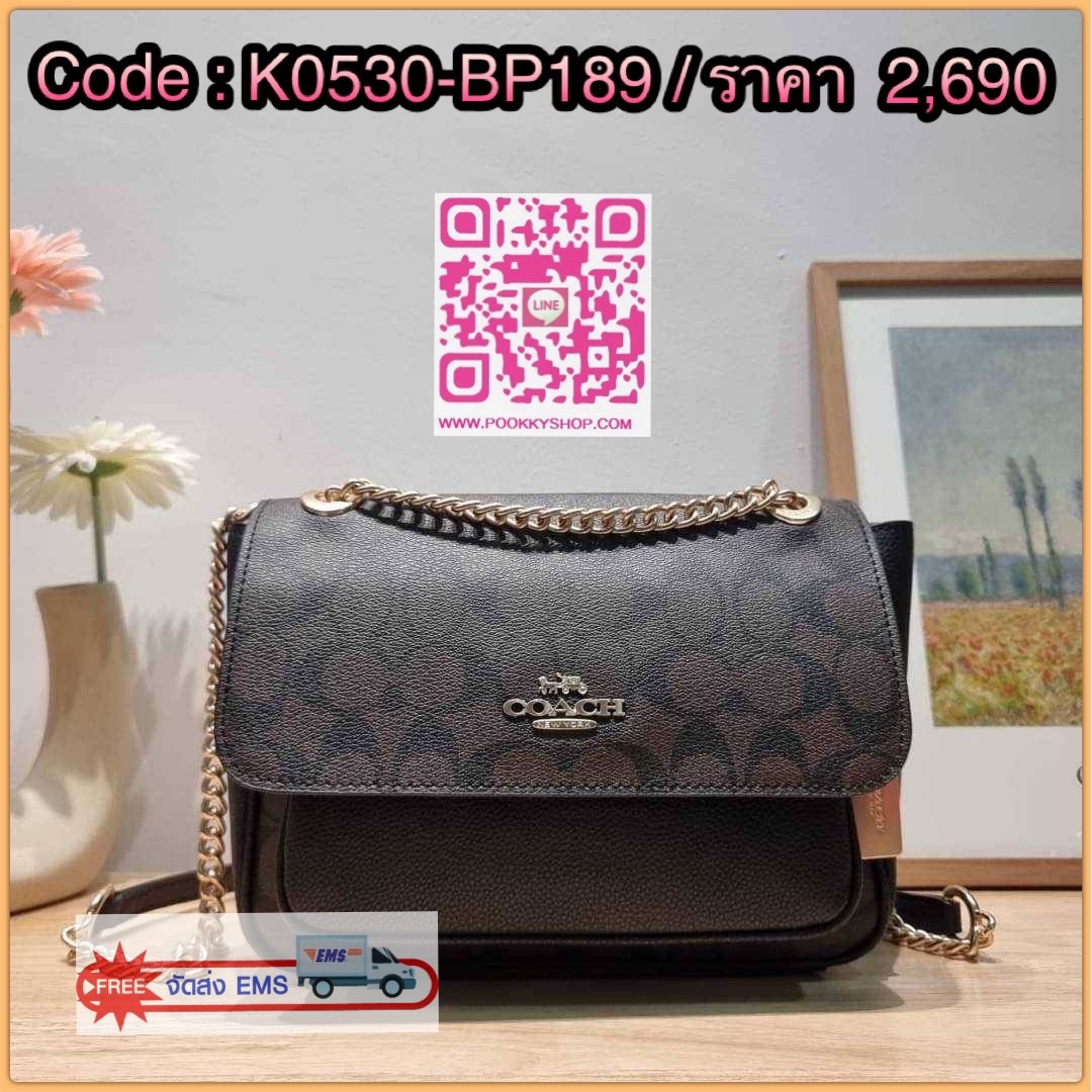 COACH CC878 KLARE CROSSBODY 25 IN SIGNATURE CANVAS คอลเลคชั่นยอดฮิต กับดีไซน์ใหม่ ไซส์ใหญ่คุ้มค่า กับกระเป๋าสะพายไหล่ รูปทรงสวย ใช้งานง่าย ด้วยสายสะพายในตัวที่ปรับได้หลากหลาย วัสดุหนังแคนวาสสลับหนัง pepble เปิดกระเป๋าด้วยกระดุมแม่เหล็ก ตัวกระเป๋าแบ่งสัดส่