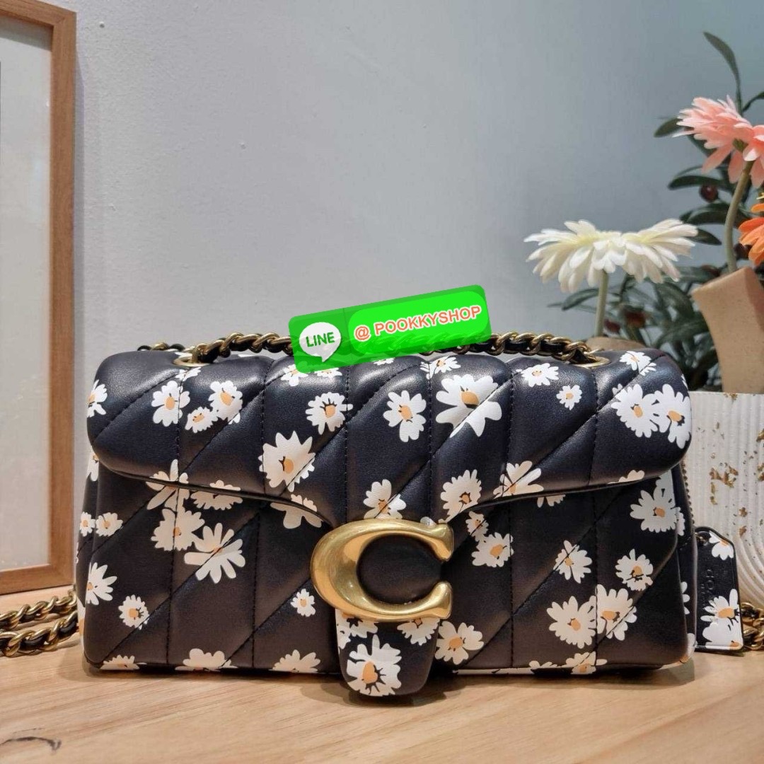 COACH CR705 TABBY SHOULDER BAG 26 WITH QUILTING AND FLORAL PRINT 🔆 Details ไอเท็มใหม่ สวยเกินเรื่องไปมาก! ดีไซน์ลวดลายดอกไม้สดใสตัดกับโทนสีคลาสสิคได้อย่างลงตัว