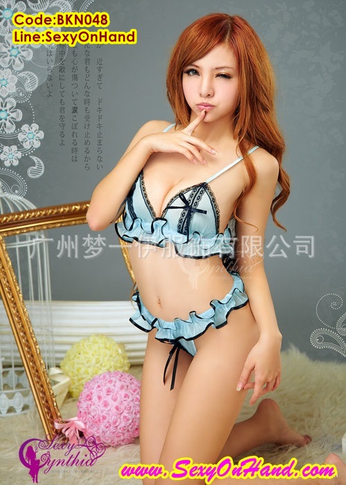 ดบิกินี่ Bikini ชุดทูพีซ ลูกไม้ซีทรู สีฟ้าคราม ขลิบขอบดำ แต่งสายแหวกหน้าอก กางเกงในแต่งระบายกระโปรงในตัว แต่งสายเก๋ๆ ช่วงเอว สวยเอ๊กซ์ เซ็กซี่ เปรี้ยวจี๊ดส์เข็ดฟัน เนื้อลูกไม้ เกรดพรีเมี่ยม สัมผัสนุ่มมากๆเลยคะ