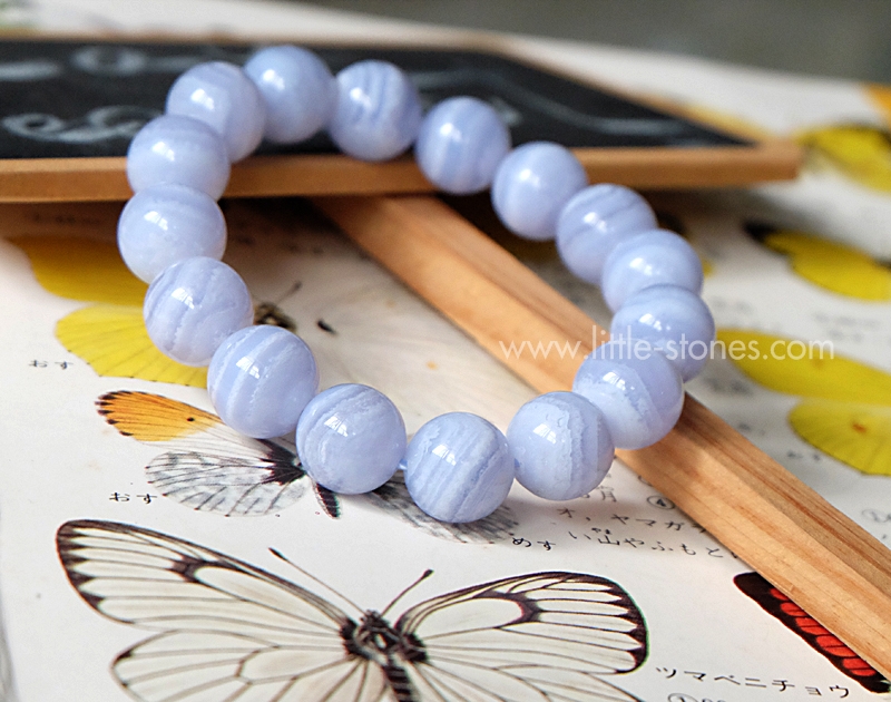 ++ Blue Lace Agate - บลูเลซอาเกต เม็ดกลมขนาด 12 mm ++
