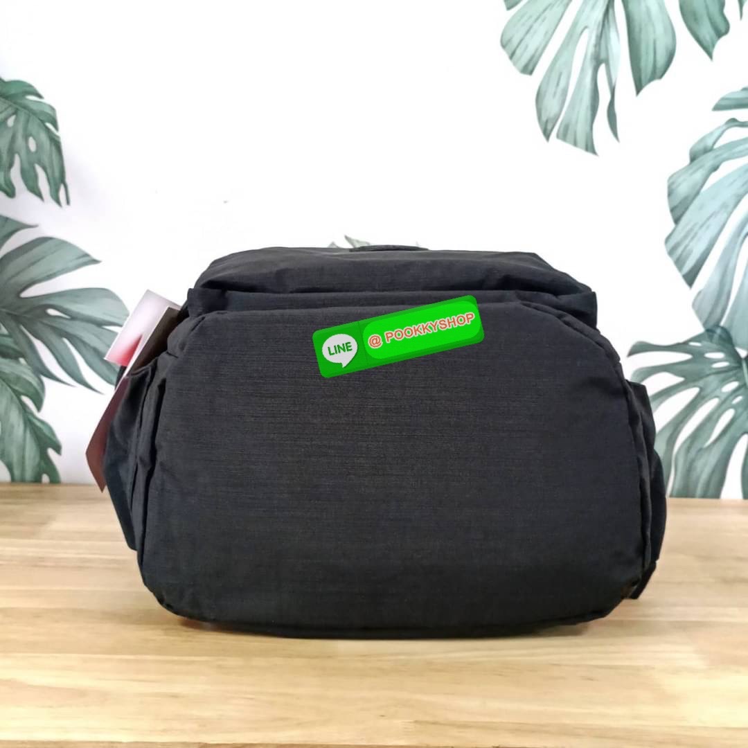 Kipling City Pack Medium Backpack กระเป๋าเป้ Kipling ขนาดกลาง วัสดุ Polyester 100% มีหูหิ้วด้านบน -ด้านหลัง มีซิปหลัง 1ช่องลึก -ด้านข้างมีช่องใส่ของเล็กน้อยทั้ง 2 ด้าน เปิด-ปิด ด้วยกระดุมแม่เหล็ก -ด้านหน้ามีช่องซิปใส่ของแยก 1 ช่อง และ ช่องปรับขนาดด้วยสายล