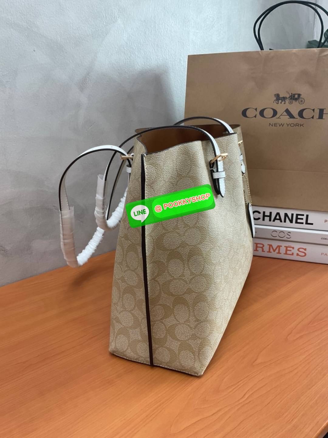 🚚 พร้อมส่ง 🚚 Restock!! รุ่นขายดีที่สุด มากี่รอบก็ขายดีหมดไวทุกรอบ💕 COACH F1665 MOLLIE TOTE IN SIGNATURE CANVAS กระเป๋าสะพายไหล่ Coach ทรง Shopping รุ่นใหม่ คุณภาพดี หนัง pvc หนังนิ่ม ทรงสวย คลาสสิก รุ่นฮิตตลอดกาล ไม่ตกเทรน ภายในแยก