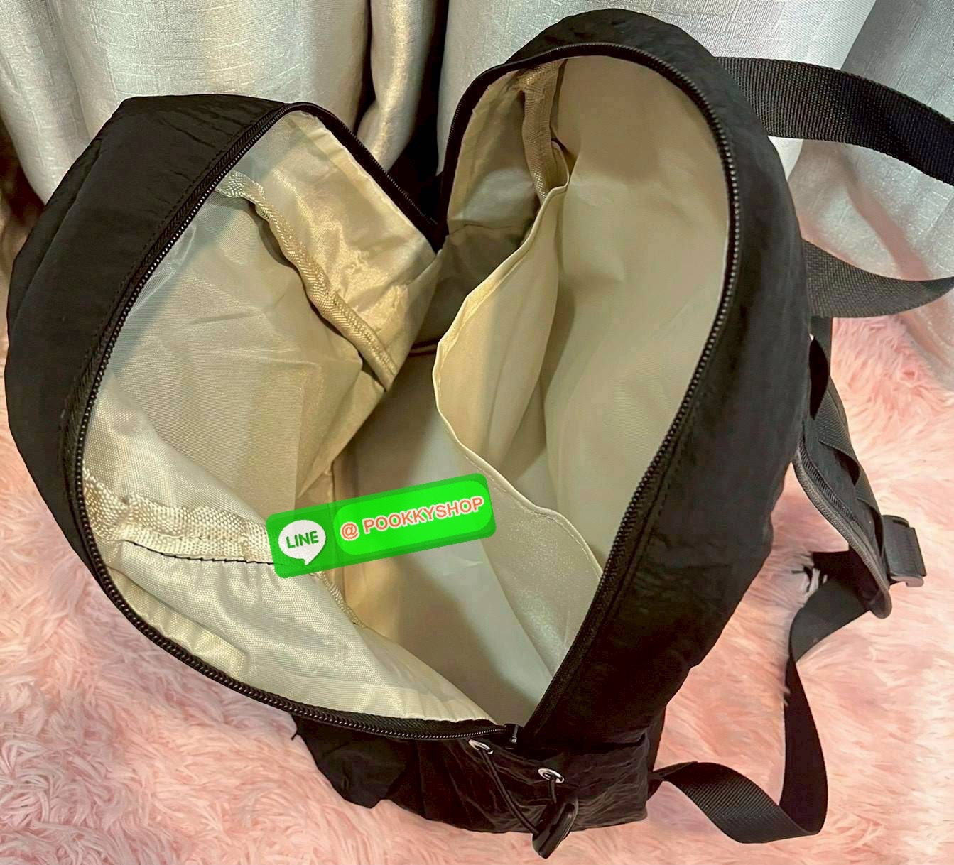 🩷กระเป๋าเป้ alo สะพายเท่ๆ 🩷 💕กำลังฮิต งานสวย เนื้อผ้าร่ม กันน้ำได้ 💕สะพายไปเดินป่า เข้าแคมป์ หรือใส่หนังสือได้หมด