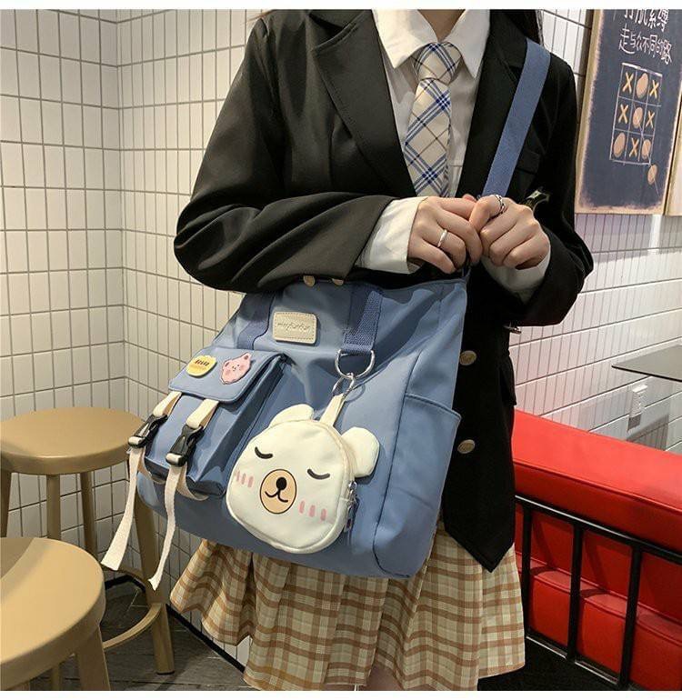 รุ่นใหม่ พร้อมส่ง!!!!!!! Miki Bear cross bag (BP) คุ้มมาก ช่องเยอะมากถึงมากที่สุด แถมฟรี! พวงกุญแจหมีเป็นซิป ใส่บัตรใส่เหรียญได้ ถอดออกแยกใช้งานได้ เนื้อผ้ากันน้ำด้วยนะ