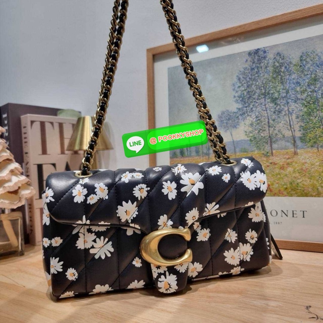 COACH CR705 TABBY SHOULDER BAG 26 WITH QUILTING AND FLORAL PRINT 🔆 Details ไอเท็มใหม่ สวยเกินเรื่องไปมาก! ดีไซน์ลวดลายดอกไม้สดใสตัดกับโทนสีคลาสสิคได้อย่างลงตัว