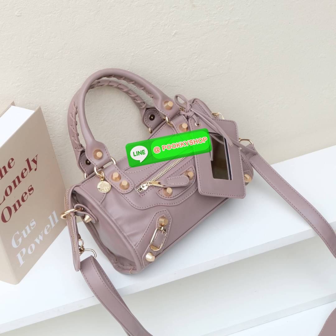 กระเป๋าคุณภาพจากแบรนด์ KEEP ทรงสวย ตอบโจทย์ทุกการใช้งาน รุ่น ‘ Ghaso ‘ > ร่นใหม่ หนัง Microfiber Nano เนื้อดี นิ่มมาก ทนทานกว่าเดิม >น้ำหนักเบา ใส่ของจุ >ถือสะพายเข้าง่ายกับทุกชุด