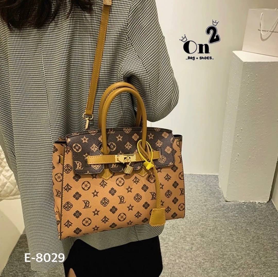 New arrivals กระเป๋าสะพายมาใหม่ ทรง Birkin งานสไตล์แบรนด์ เปิดหน้าอะไหล่ทอง สายสะพายยาวแบบครอสบอดี้