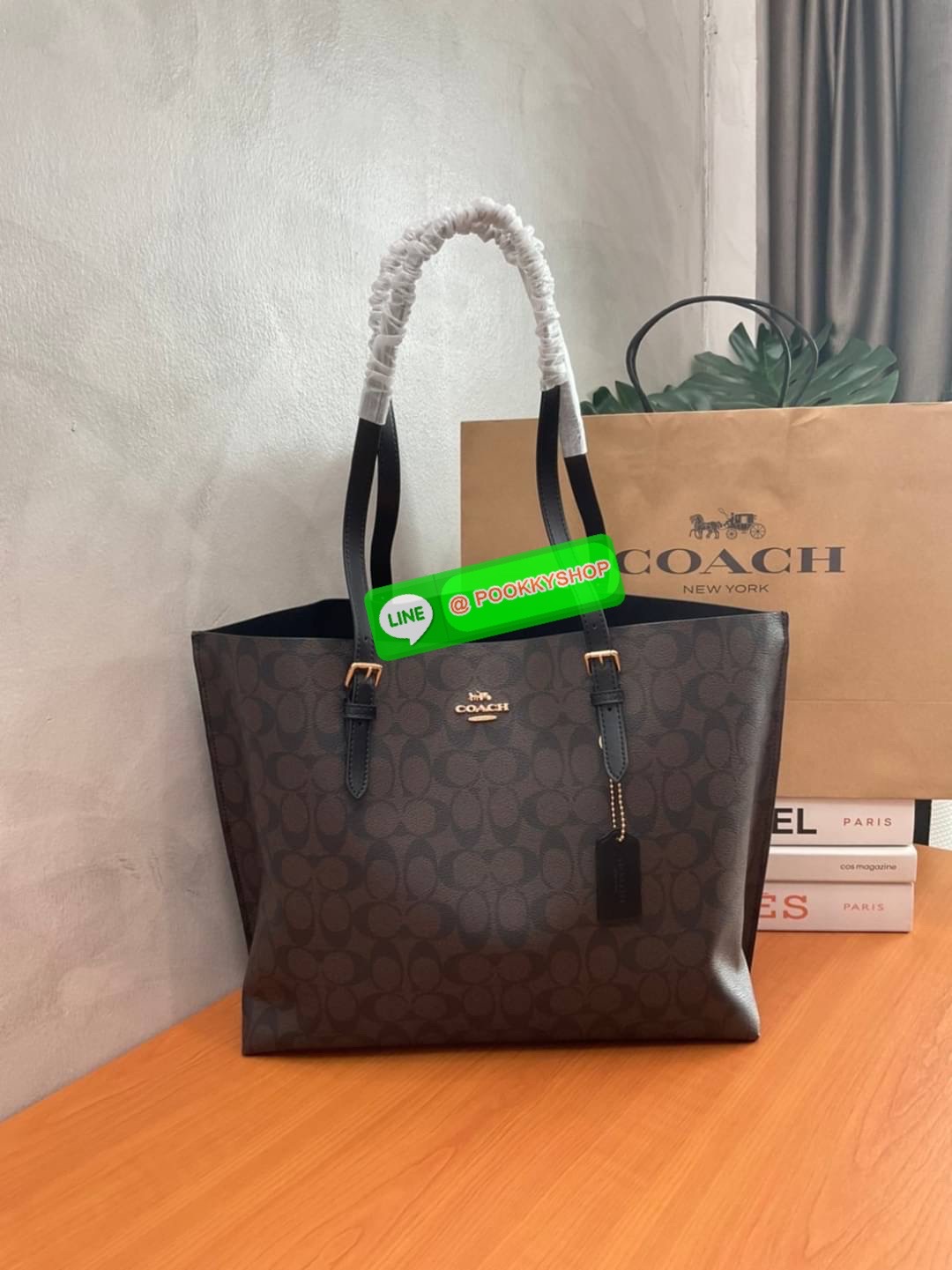 🚚 พร้อมส่ง 🚚 Restock!! รุ่นขายดีที่สุด มากี่รอบก็ขายดีหมดไวทุกรอบ💕 COACH F1665 MOLLIE TOTE IN SIGNATURE CANVAS กระเป๋าสะพายไหล่ Coach ทรง Shopping รุ่นใหม่ คุณภาพดี หนัง pvc หนังนิ่ม ทรงสวย คลาสสิก รุ่นฮิตตลอดกาล ไม่ตกเทรน ภายในแยก