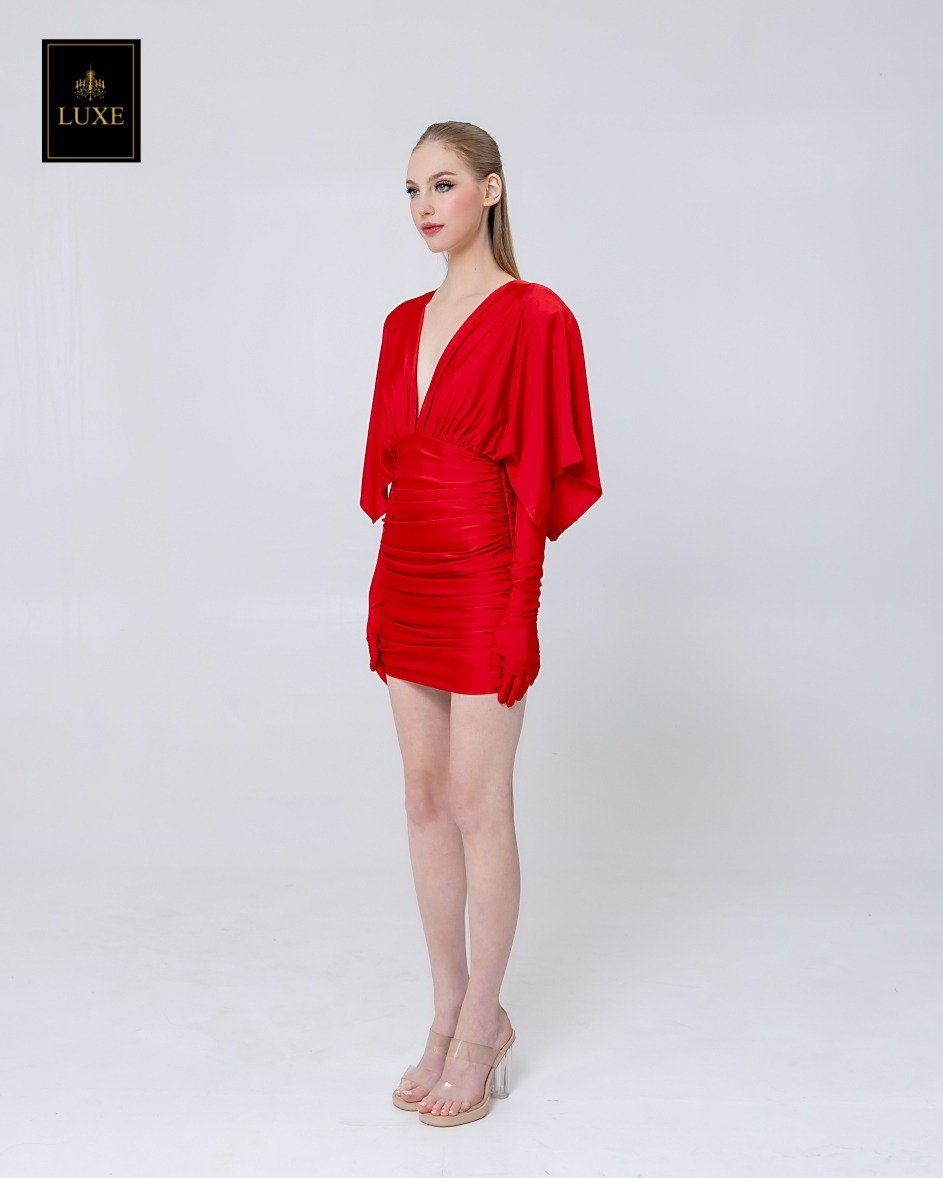 เดรสแฟชั่น เดรสกระโปรงเข้ารูป เสื้อคอวีแขนในตัว มาพร้อมถุงมือยาว