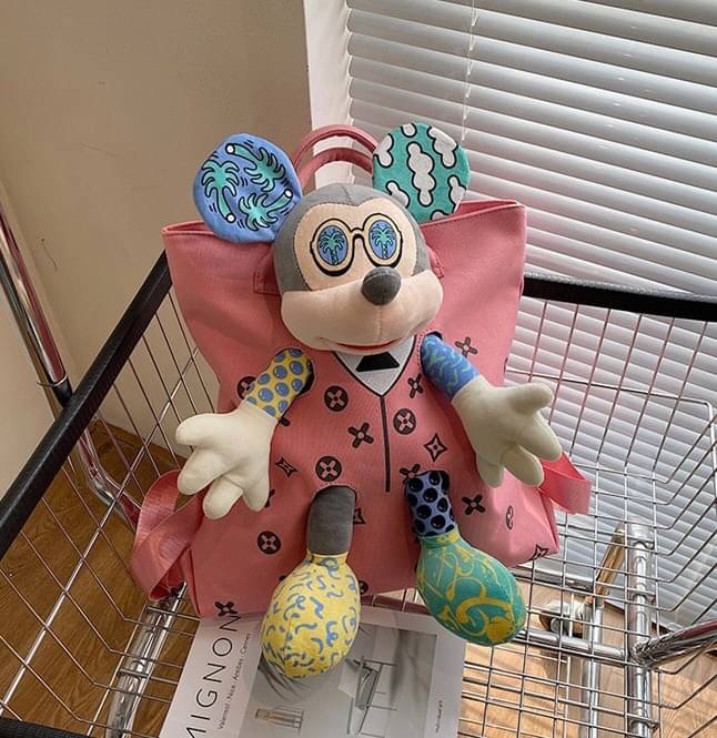 พร้อมส่ง เป้ตุ๊กตาใบใหญ่ สวยมาก น่ารักสุดๆ ไม่มีใครเหมือน และไม่เหมือนใคร สะพายเก๋ๆ งานคุณภาพสูง เนื้อผ้าหนา ตุ๊กตาแน่น ไปไหนก็เด่น ใครๆก็ต้องสะดุดมอง