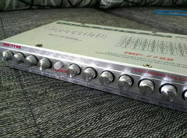 ปรีแอมป์รถยนต์ 7 แบนด์ ยี้ห้อ IMPOSSIBLE รุ่น imp-7788