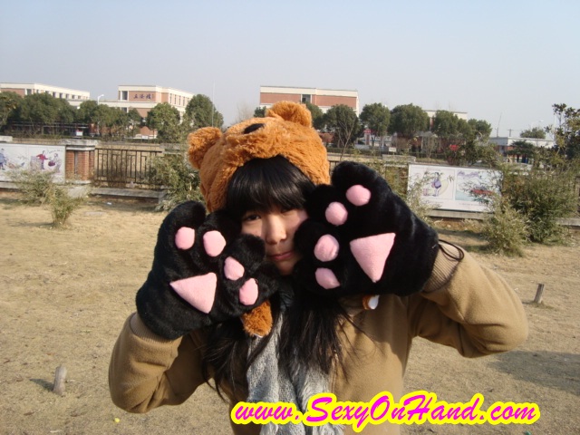 ถุงมือ แมวเหมียว ถุงมือคอสเพลย์ ถุงมือแมว สีดำ ใส่ได้ทั้งเด็กและผู้ใหญ่ Size 22x26cm