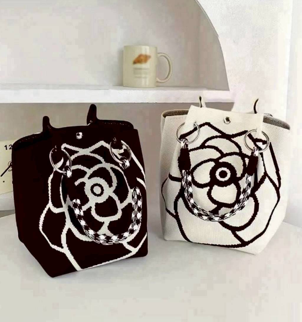 กระเป๋า คามีเลีย สวยน่ารักมากๆ