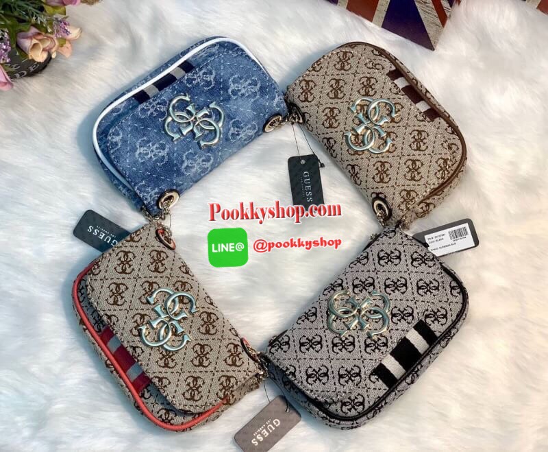 New arrival Recommended !! GUESS VINTAGE MINI CROSSBODY BAG รุ่นแนะนำ ห้ามพลาดค่ะ!! กระเป๋าสะพายครอสบอดี้ร์//สะพายข้าง ขนาดกระทัดรัด ✔️สีดำ//น้ำตาล//ส้มโอโรส วัสดุผ้าแคนวาส ทอลายแบรนด์ทั้งใบ ✔️สีฟ้ายีนส์เดนิมฟอก ทอลายแบรนด์ทั้งใบ ด้านหน้ามีอ