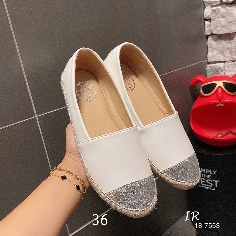 SALE ลดกระหน่ำเคลียร์สต๊อก 450 ส่งฟรี ems เลยจ้า สินค้าใหม่ไม่มีตำหนิ