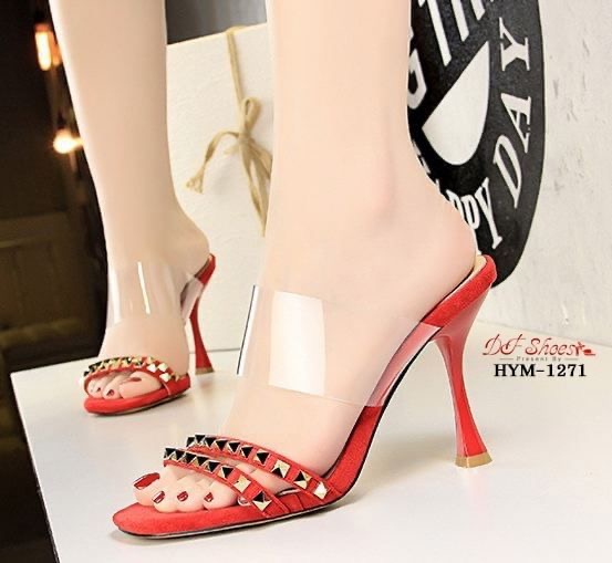 สินค้าพร้อมส่ง รองเท้าส้นสูงนำเข้าเกรดพรีเมี่ยม วัสดุผ้าสักหลาด สายคาดPUใสนิ่มอย่างดีไม่บาดเท้า ดีไซน์สายคาดด้านหน้าตกแต่งอะไหล่หมุดสีทอง เพิ่มความหรูหรา ส้นเข็ม สวมใส่ง่าย กระชับหน้าเท้า โดดเด่นไม่ซ้ำใคร งานคุณภาพดีมาก งานจริงสวยเหมือนรูปค่ะ