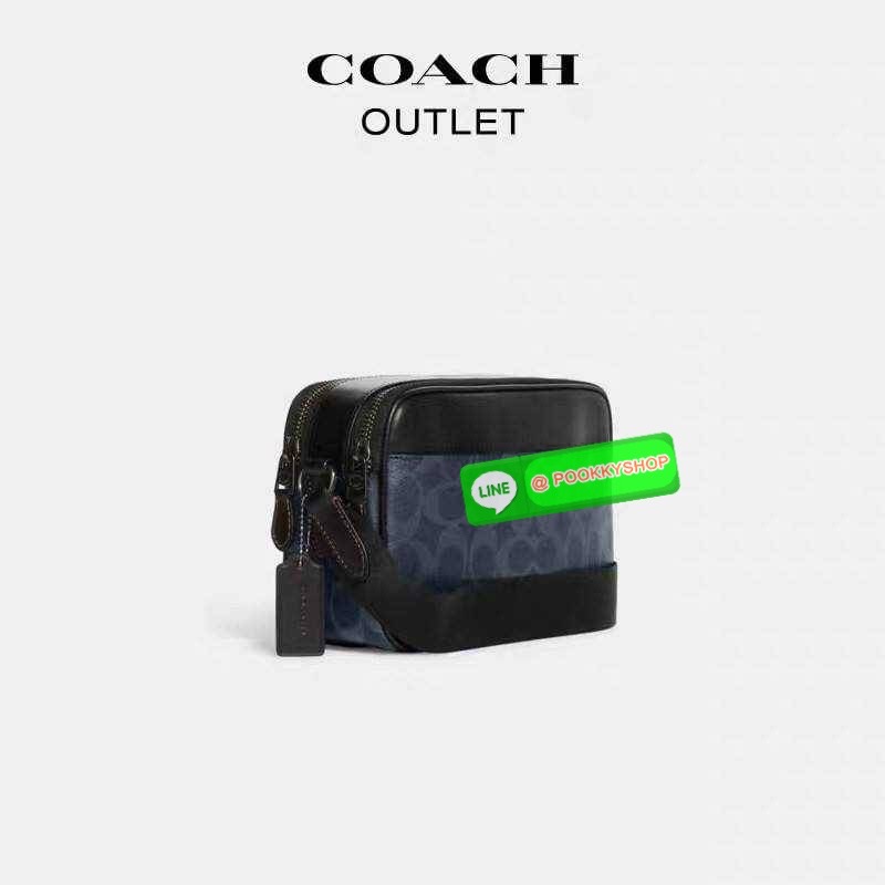 กระเป๋าสะพายข้างผู้ชาย COACH Graham Crossbody In Blocked Signature C9965 กระเป๋าผ้าเคลือบซิกเนเจอร์และหนังอย่างดี ภายในกระเป๋าเอนกประสงค์ ปิดซิปคู่ ซับในผ้า กระเป๋าสลิปด้านนอก สายปรับได้ยาว 25 นิ้ว สำหรับสะพายไหล่หรือสะพายข้าง