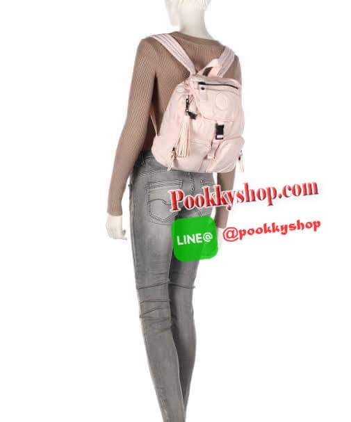 KIPLING INAN Medium Backpack with Push Buckle คอลเลคชั่นใหม่ล่าสุดจาก Paka Premium เป้ไซส์ขนาดกลางกำลังดีที่เปิดปิด2ชั้นด้วยเชือกรูดและตัวล้อคที่ทันสมัย วัสดุ Polyester100% อะไหล่สีRose goldทั้งหมดรวมถึงเจ้าพวงกุญแจmonkeyและพู่หนังrubber เพิ่มความหรูหรา ค