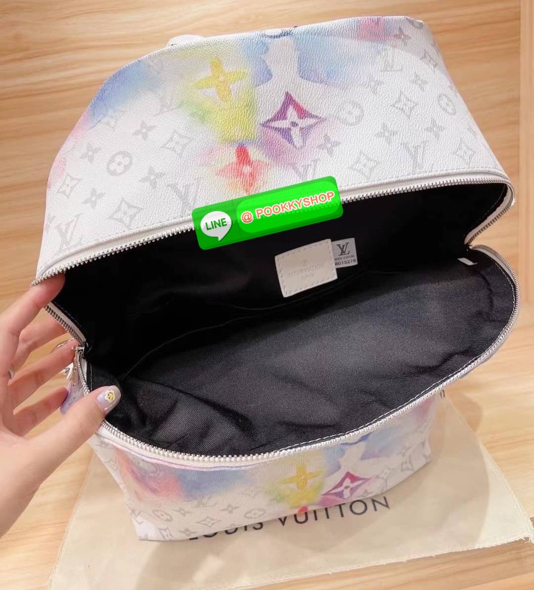 LV DISCOVERY BACKPACK