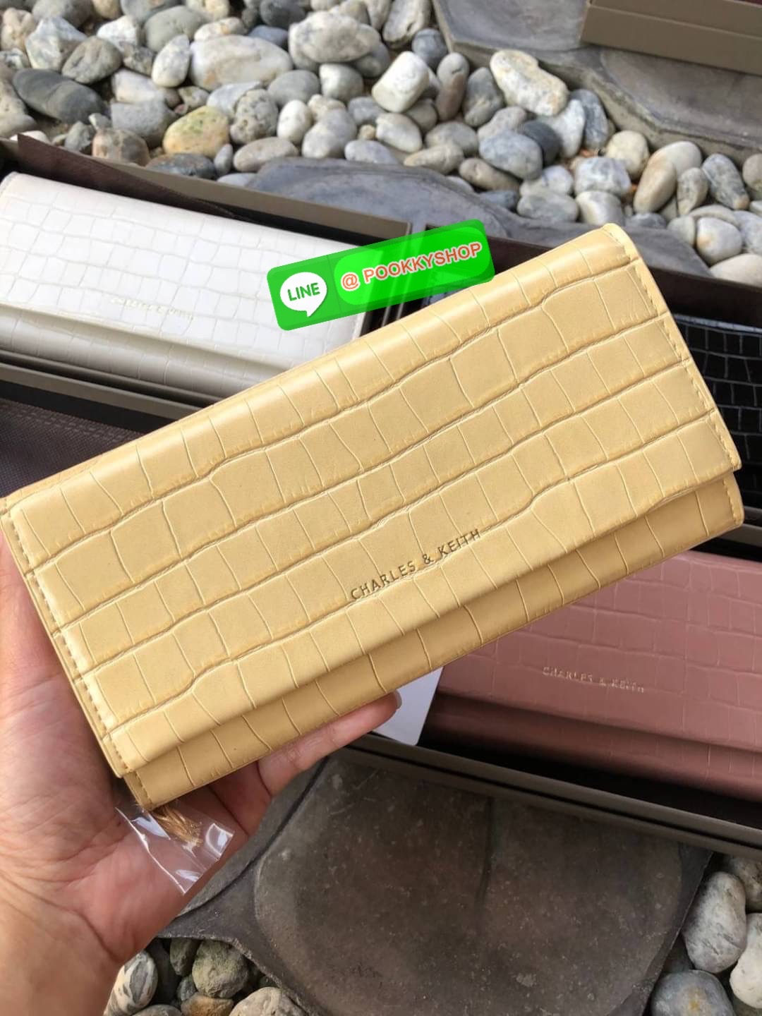 charles&keith กระเป๋าสตางค์ใบยาว คอลเลคชั่นใหม่ งานแท้Outlet หนังcroc