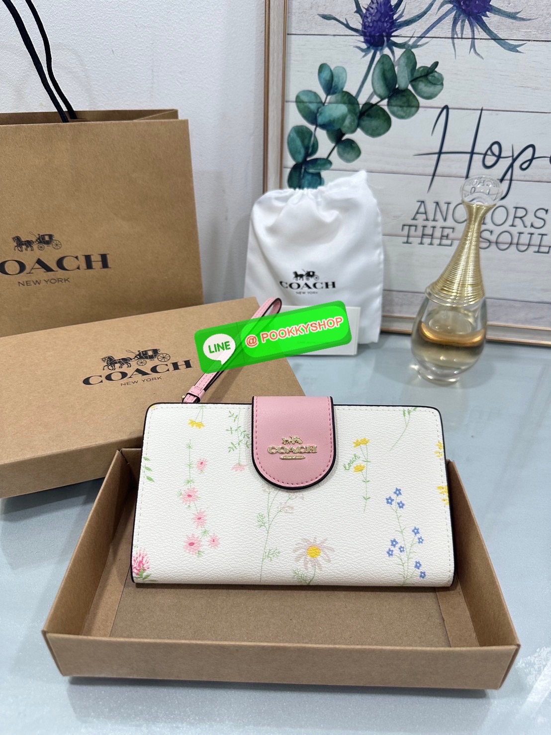 🍀Coach C2874 Tech Phone Wallet In Colorblock Signature 🍀 COLOR: signature canvas