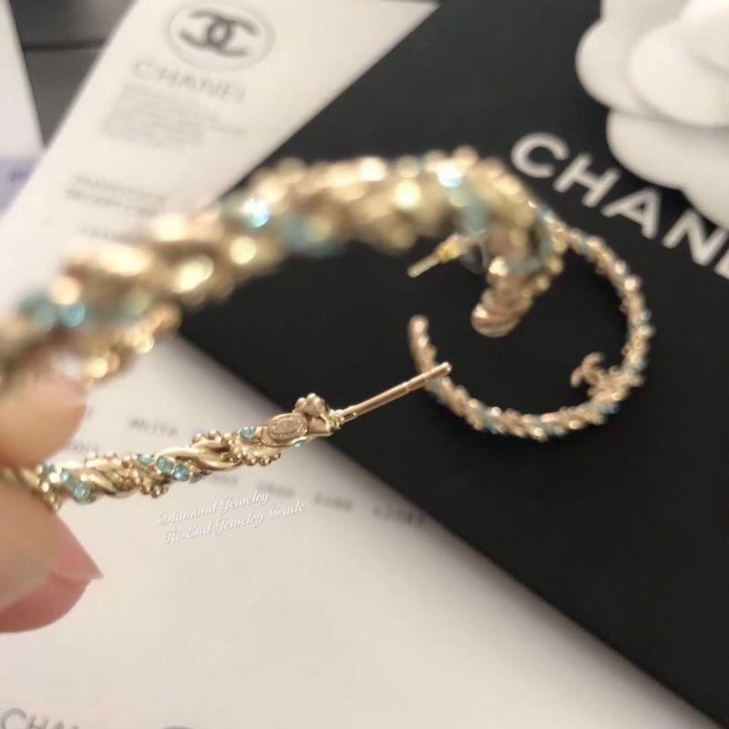 Super Hi-End Quality !!!! ((งาน 1:1 เหมือนในช็อปมากที่สุดในท้องตลาด)) Chanel Earring ต่างหูชาแนลงาน 1:1 เหมือนของแท้เป๊ะๆค่ะ รับรองงานสวยมากกกกก ดูหรู ดูผู้ดีสุดๆ งานดี ตัวเรือนคุณภาพดีมากๆมากๆคะรับประกันความพอใจเลยค่ะ ตัวเรือนสีทองไฮโซมากค่ะ คอนเฟิม !!!!