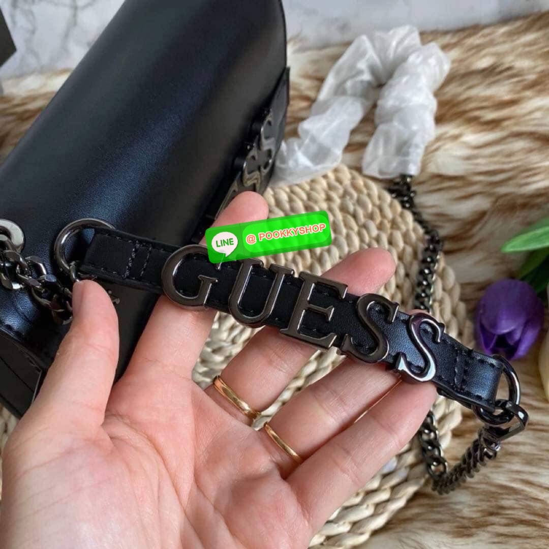 Guess แท้ Outlet รุ่นนี้ ทั้งสวย ทั้งน่ารัก มีความหรู ดูดีมากกกก ต้องเก็บนะคะ
