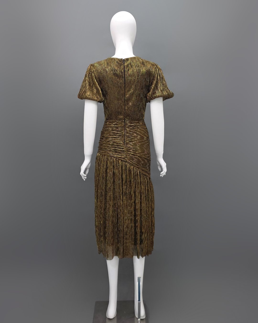 เดรสแฟชั่น เดรสเสื้อคอป้าย แขนบอลลูน กระโปรงเฉลียงทรงเข้ารูป ต่อจีบรูด