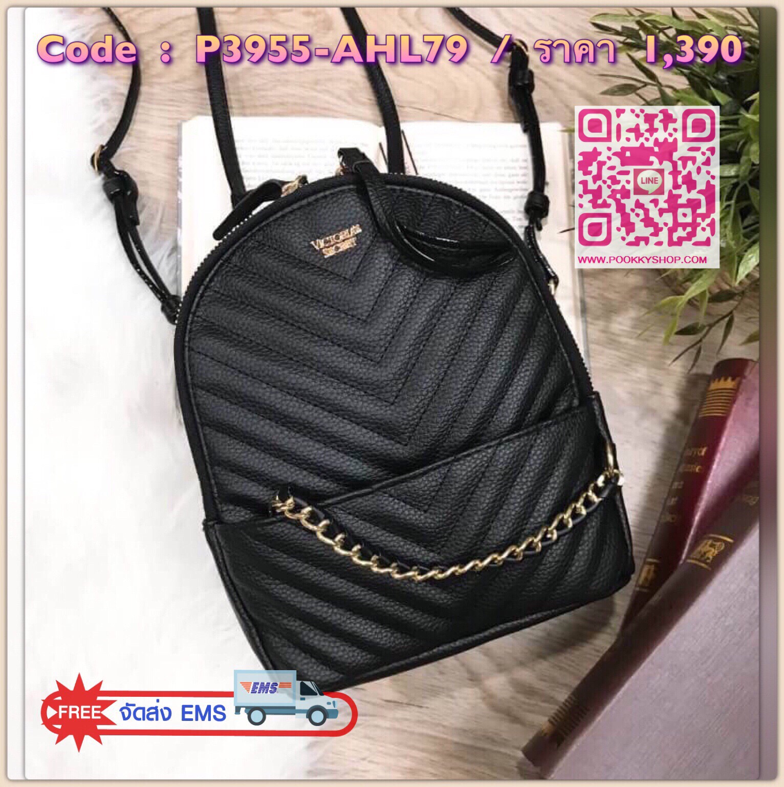 พร้อมส่งรุ่นใหม่ NEW ARRIVAL! VITORIA’S SECRET MINI BACKPACK กระเป๋าเป้ขนาดมินิรุ่นใหม่ล่าสุดวัสดุหนังแกะสังเคราะห์เดินเส้นลายริ้วสวยดูมีดีเทลเปิดปิดด้วยซิปรอบสะดวกใช้ ด้านหน้ามี1ช่องซิปประดับโลโก้แบรนด์อะไหล่ทองภายในกว้างมีโลโก้และช่องซิป น้ำหนักเบา หูจั