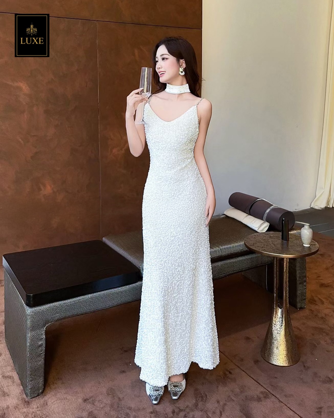 เดรสแฟชั่น เดรสเสื้อสายเดี่ยว กระโปรงยาวทางเอ