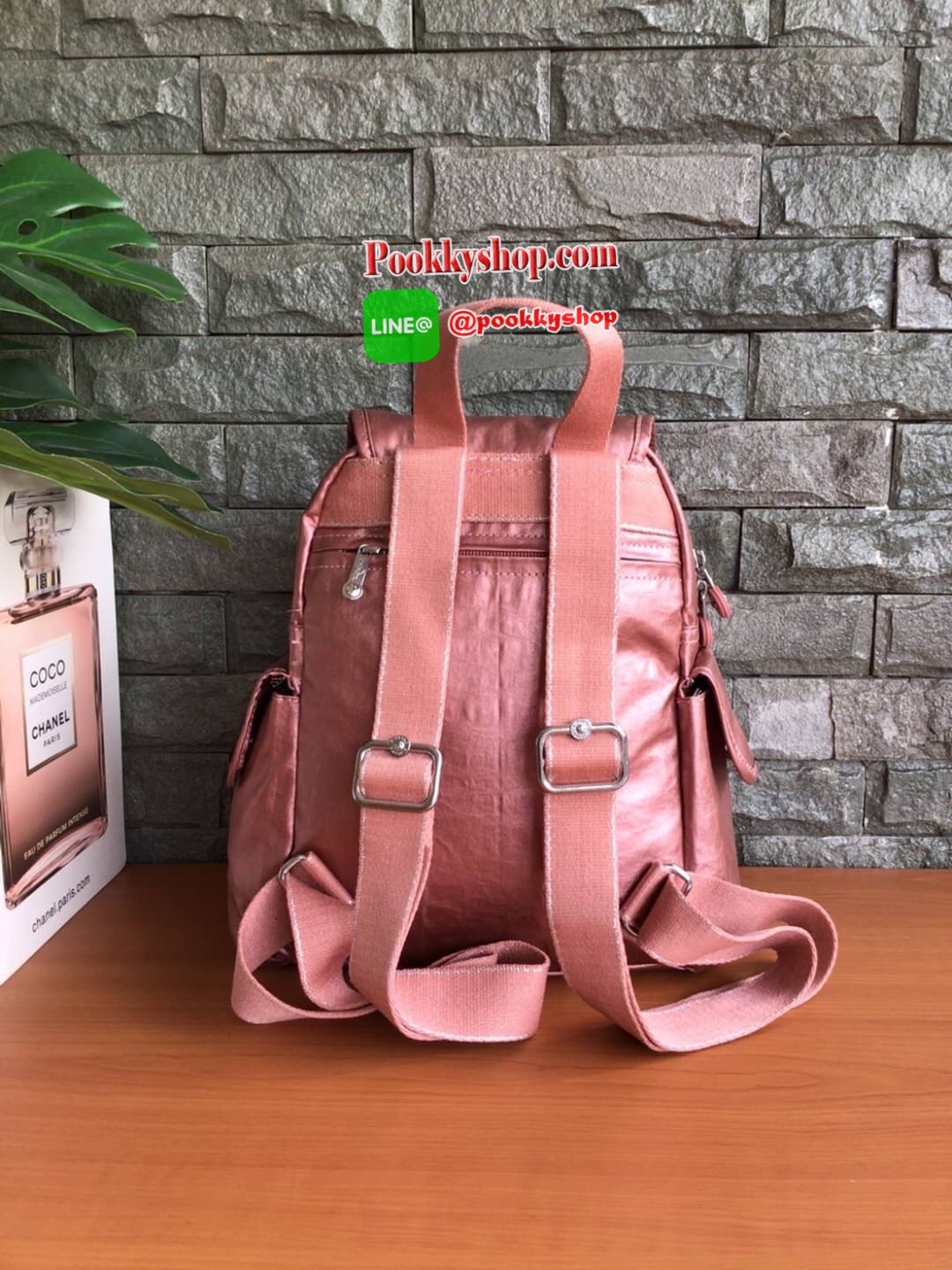 🚚 พร้อมส่ง 🚚 Kipling City Pack Mini Backpack รุ่น K12671 จาก Mayday collection วัสดุ Polyamide100% กันน้ำ แบ่งเป็น 3 ช่องการใช้งาน