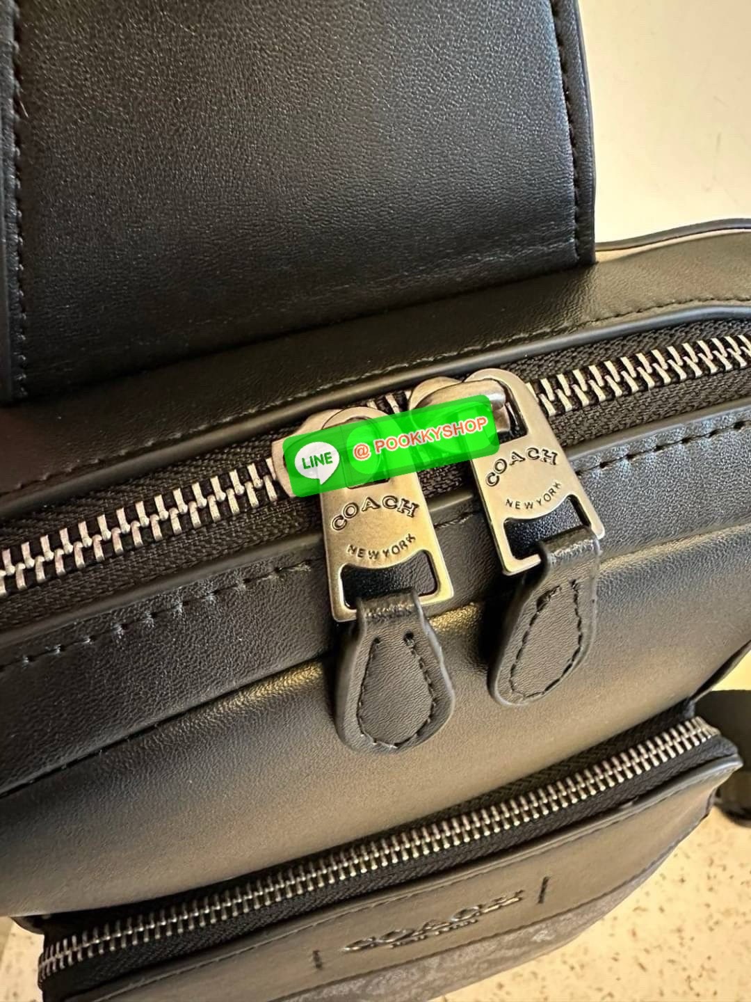 Coach C5331 Signature Gotham Pack กระเป๋า Sling Bag หนังเรียบหรู ใส่ได้ทุกวัน เท่แต่สุภาพในใบเดียว