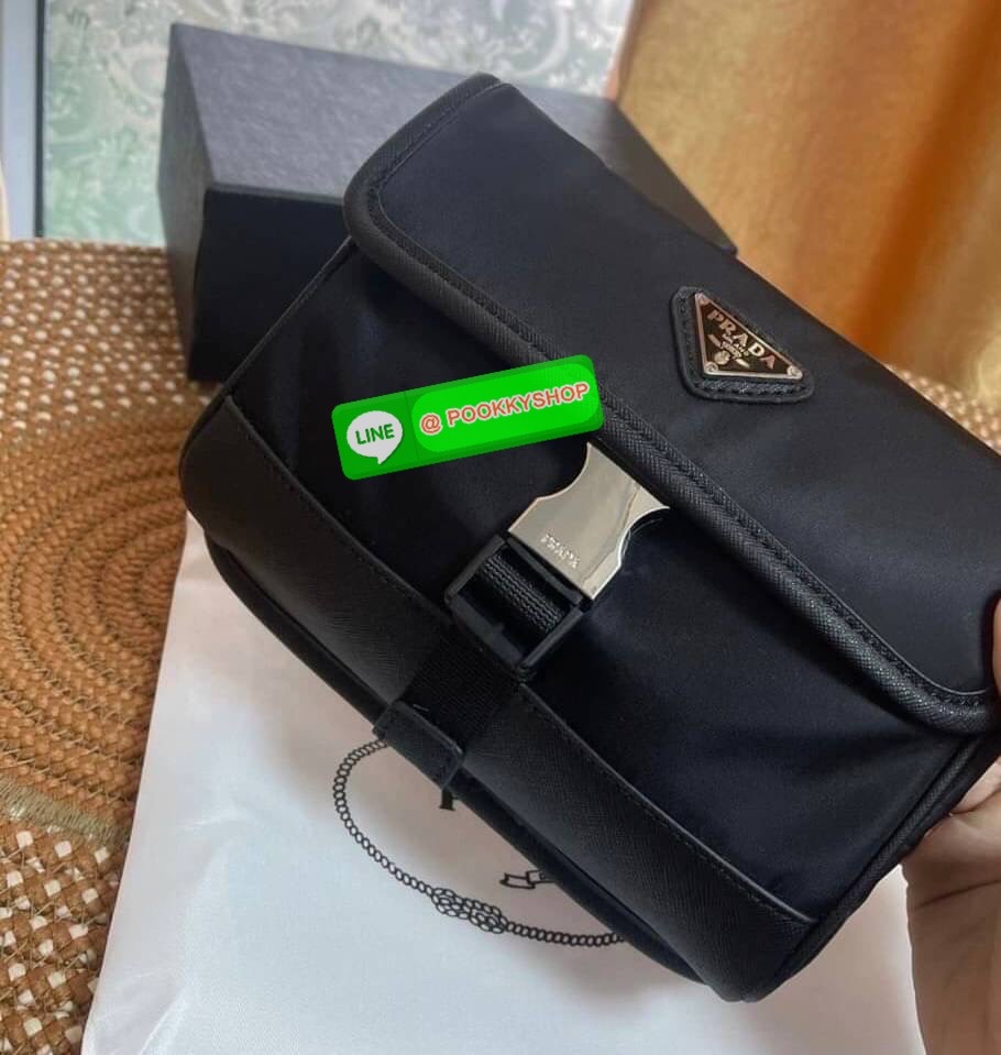 Prada logo-plaque smartphone holder 7”